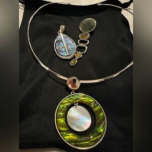 Lia Sophia Neck Collar Necklace. Includes Three Interchangeable Pieces. See Pics